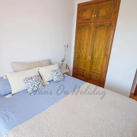 Penthouse 5 Arcos, Frigiliana, 2 Bedroom, Pool, Large Roof Terrace, Bbq And Amazing Views Hansonholiday Frigiliana